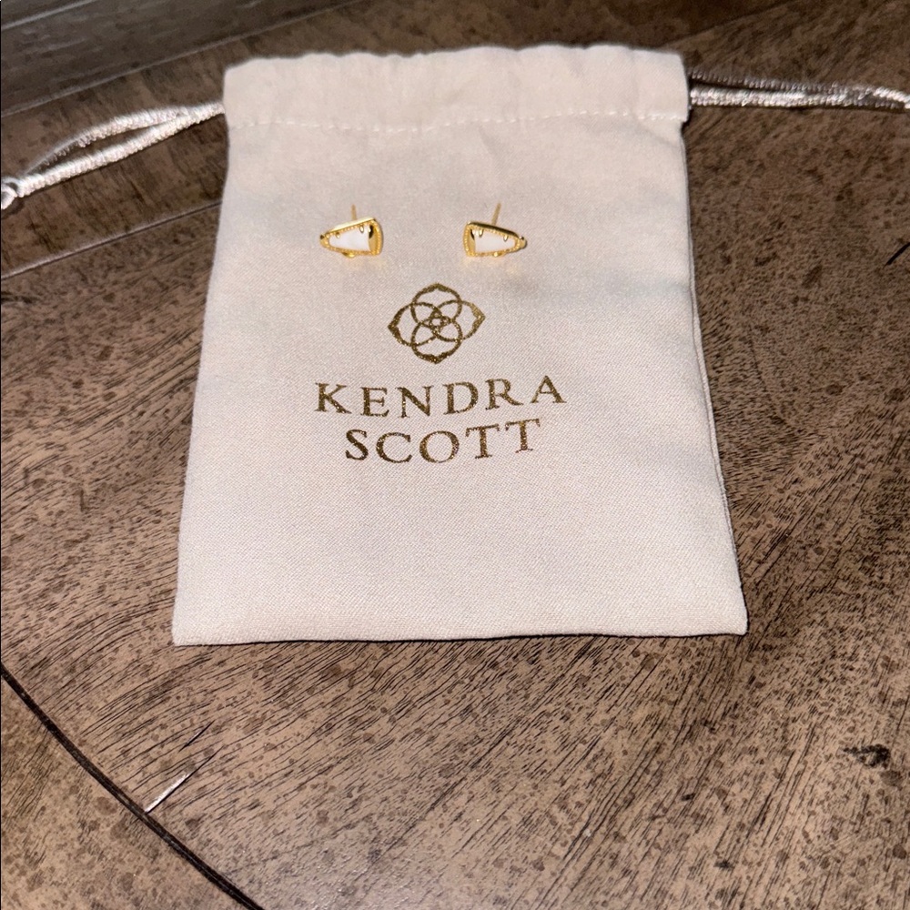 Kendra Scott Gold & White Megaphone Stud Earrings